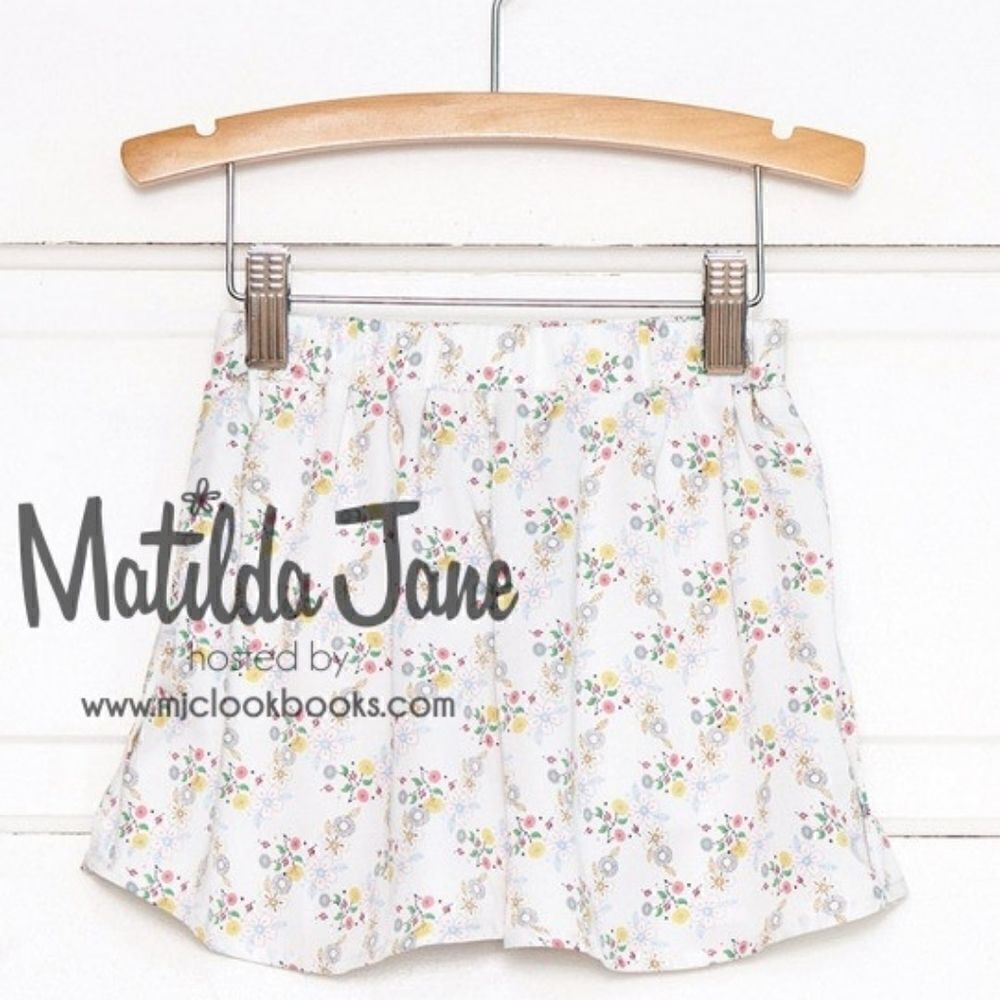 Girls MATILDA JANE 2 WHITE FLORAL FLOUNCY SHORTS H